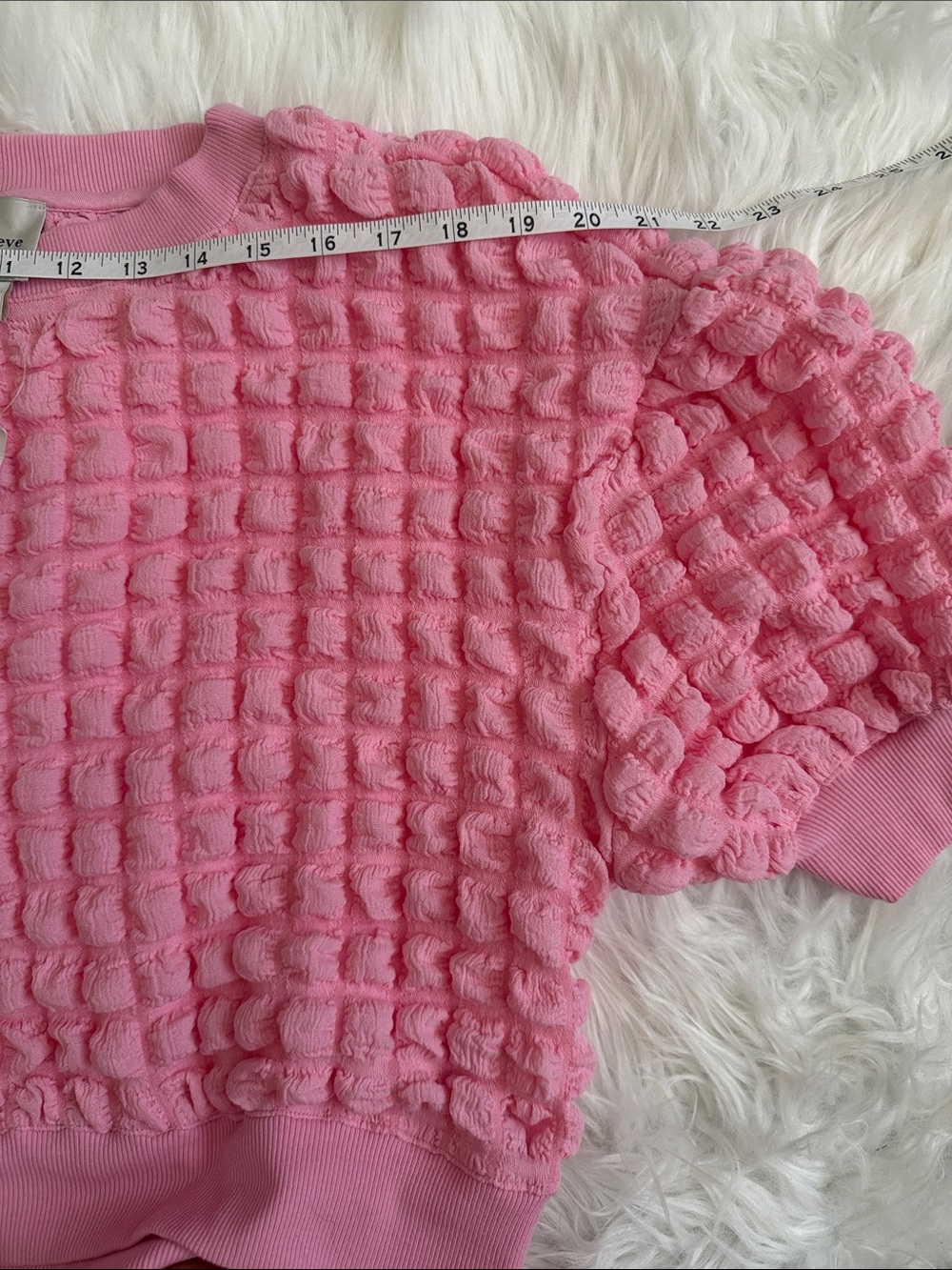 Maeve by Anthropologie NWT Pink Textured Puff Sleeve Crop Top Size Small - Picture 4 of 7